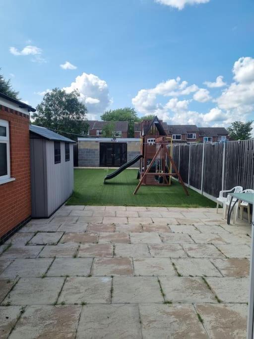 Somers Lodge Leicester Exterior photo